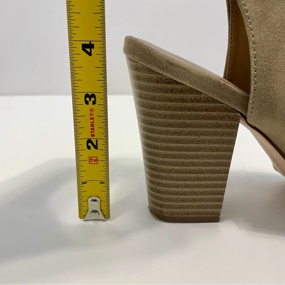 Restricted Brand Women’s Peep Toe Perforated Tan Booties Size 9